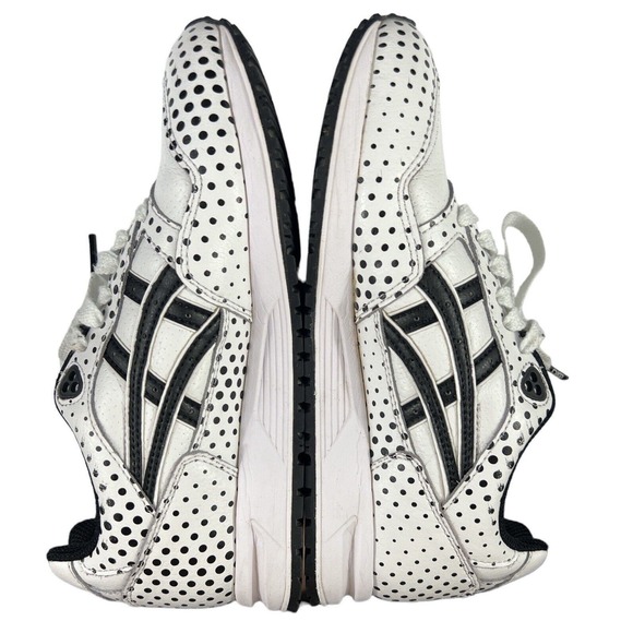 ASICS Tiger Gel‎ Saga Black/White Polka Dot Women Sz 6 - Picture 5 of 7